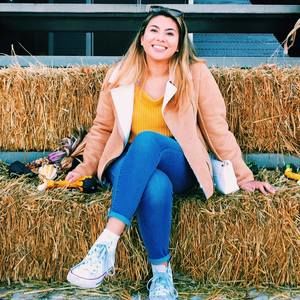 Meet your Posher, Jasmine